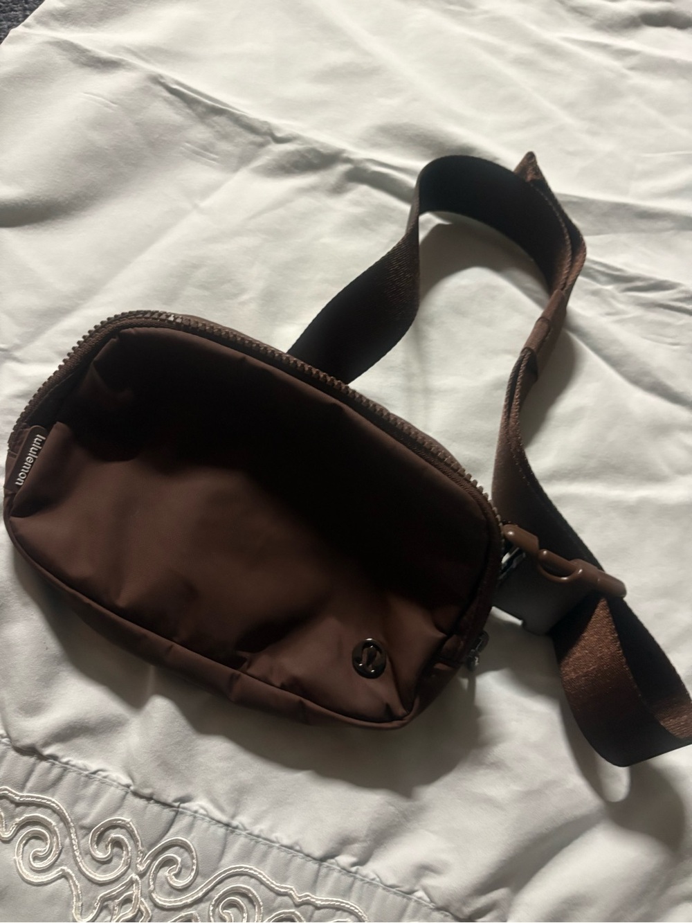 lululemon Brown Crossbody Sling Bag beltbag